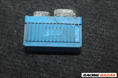 Opel Corsa D 1.3D izzítórelé  55557760