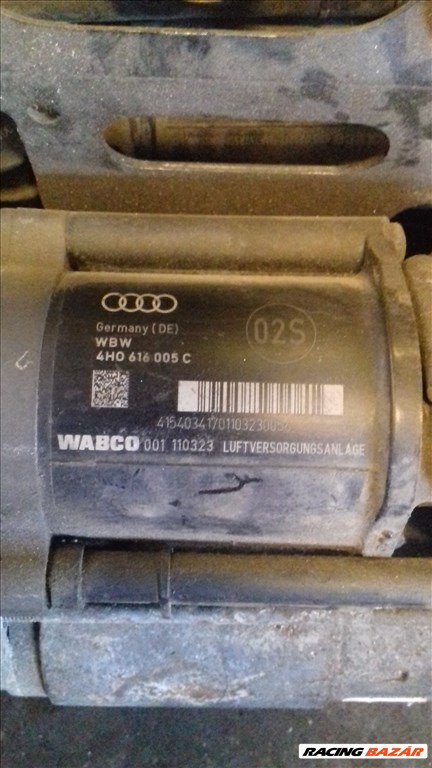 Audi A8 (D4 - 4H) L 4.2 TDI quattro Légrugókompresszor 1. kép