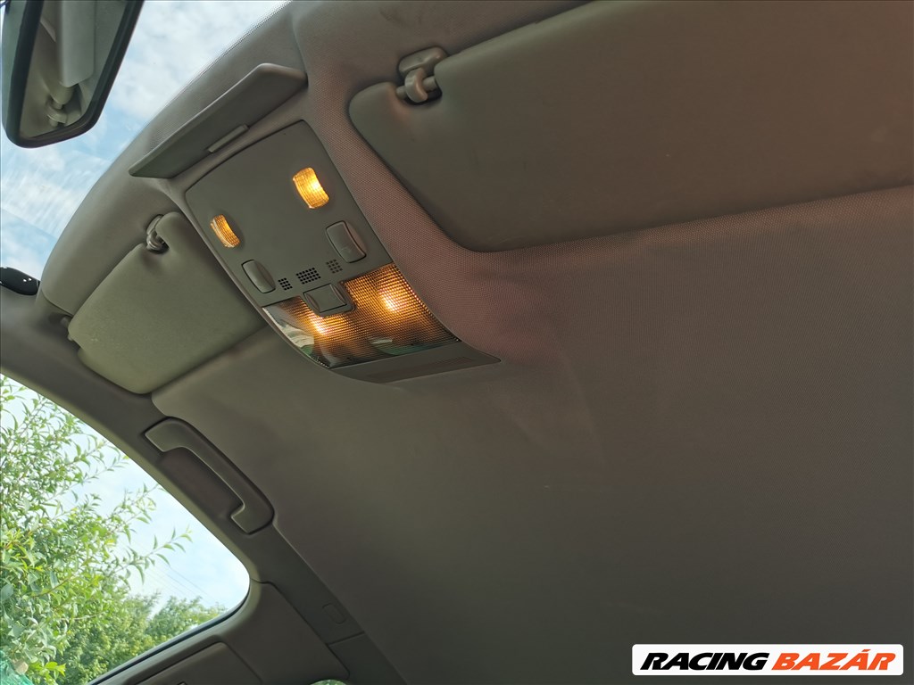 Audi A4 B6 kombi karosszéria elemek LY5K színben eladók 18. kép
