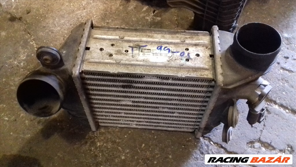 Audi TT (8N) Coupé 1.8 T Intercooler Hűtö 8N0145803C 1. kép