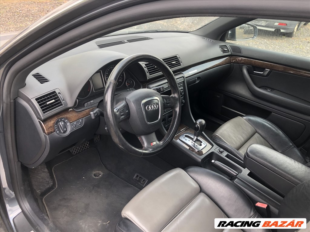 Audi A4 B7 2007 bontás S-line 10. kép