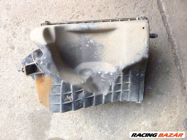 Opel astra g   1999,1,4,16v levegőszűrőház  3. kép