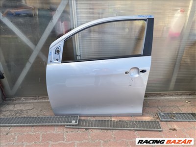 Peugeot 108 bal-jobb első ajtó 