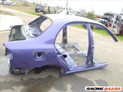 Daewoo lanos 2000 sedan kasztni, hátsó része