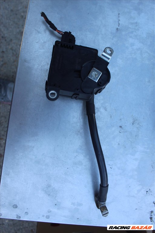 Audi A6 (4F) akkumulátor ellenőrző  4F0915181A 2. kép