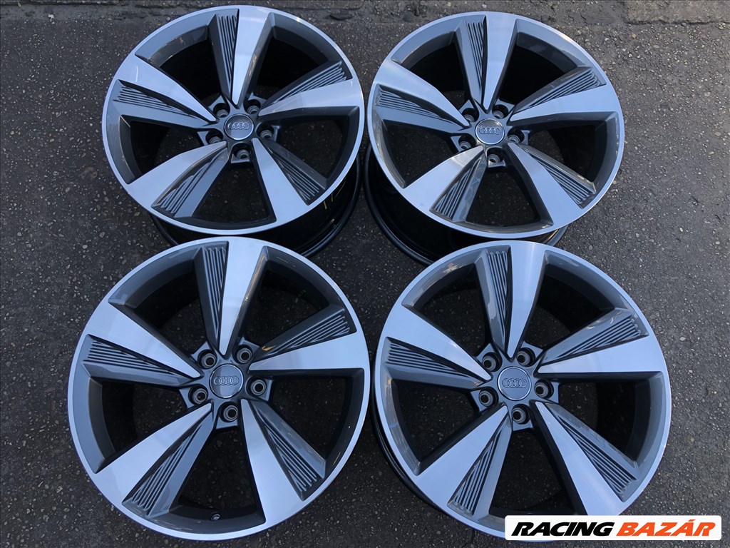 4db gyári 19" Audi A8 - A7 - A5 alufelni. (1709) 1. kép