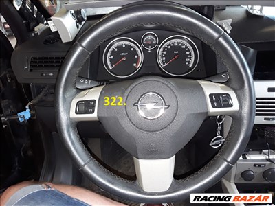 Opel Astra H multikormány légzsákkal