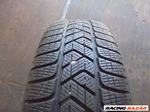 Pirelli Scorpion 215/65 R17  1. kép