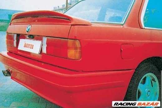 BMW E30 hátsó lökhárító 1. kép