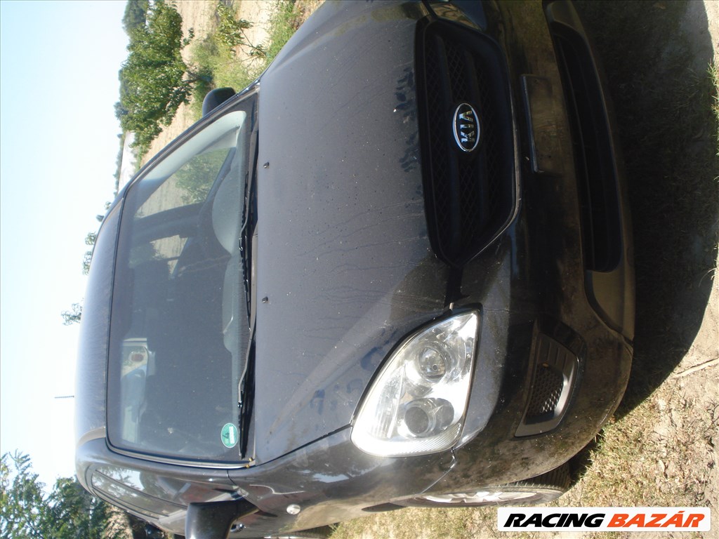 Kia Carens 2.0 CVVT 2008 évjáratú bontott alkatrészei 2. kép