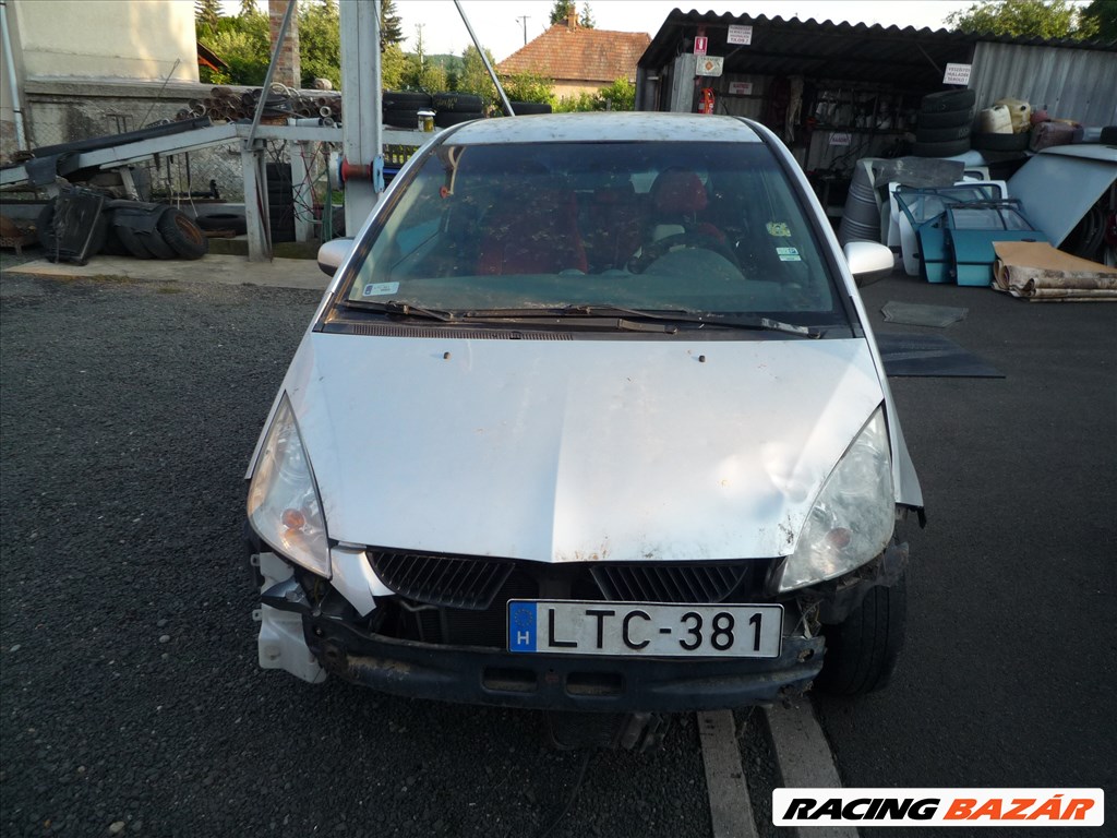 Mitsubishi Colt bontott alkatrészei 1. kép