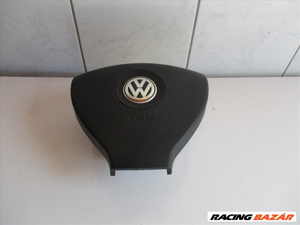 Volkswagen Passat VI Motorháztető zsanér, Biztonsági öv, Utastérbelső lámpa 5. kép