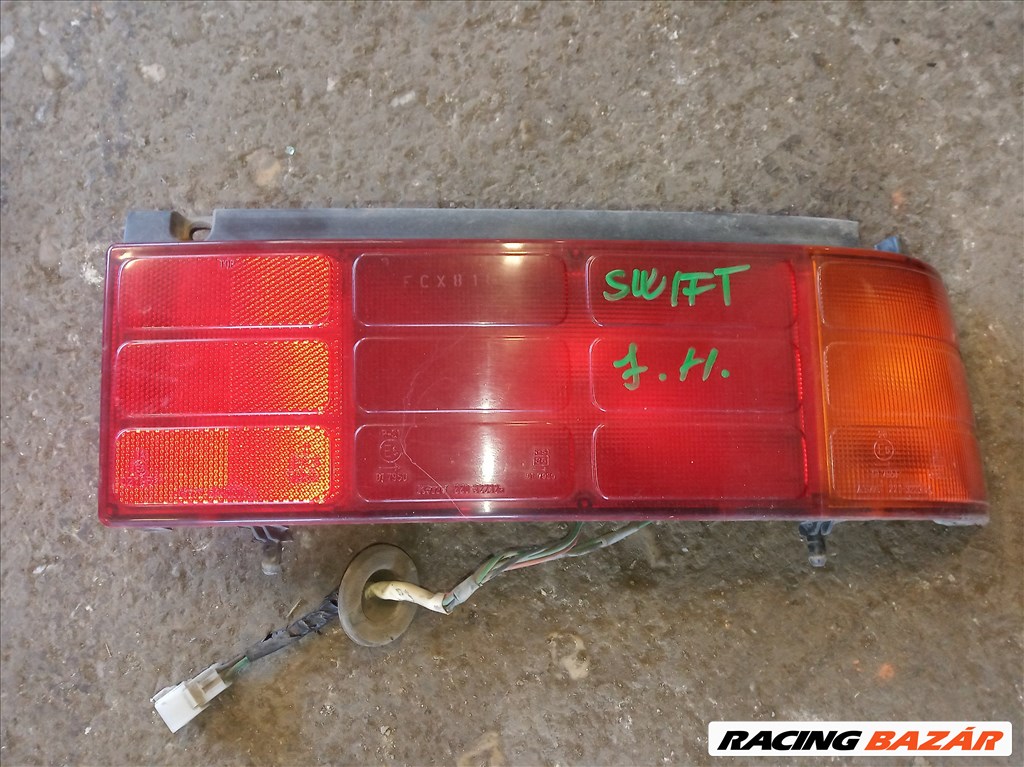 Suzuki Swift -1996 jobb hátsó lámpa  1. kép