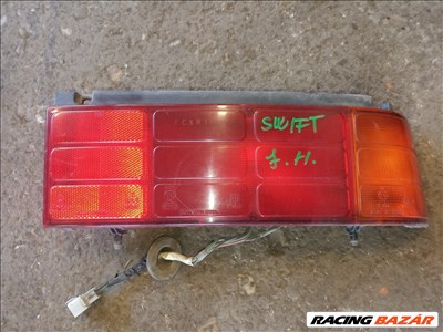 Suzuki Swift -1996 jobb hátsó lámpa 