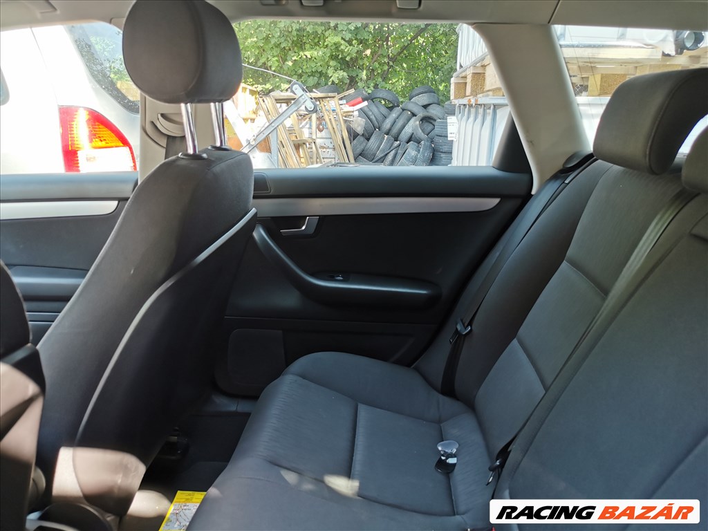 Audi A4 B7 kombi rozsdamentes karosszéria elemek LZ7L színben eladók 14. kép