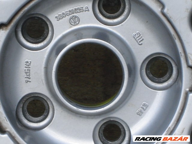 VW Passat ÚJ Alukerék 5X112 2db 7JX15H2 ET 45 3B0601025A Gumi 205/60 R15 ÚJ Dunlop SP Sport  3. kép