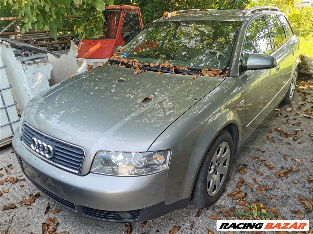 Audi A4 B6 kombi beltéri elemek eladók 1. kép