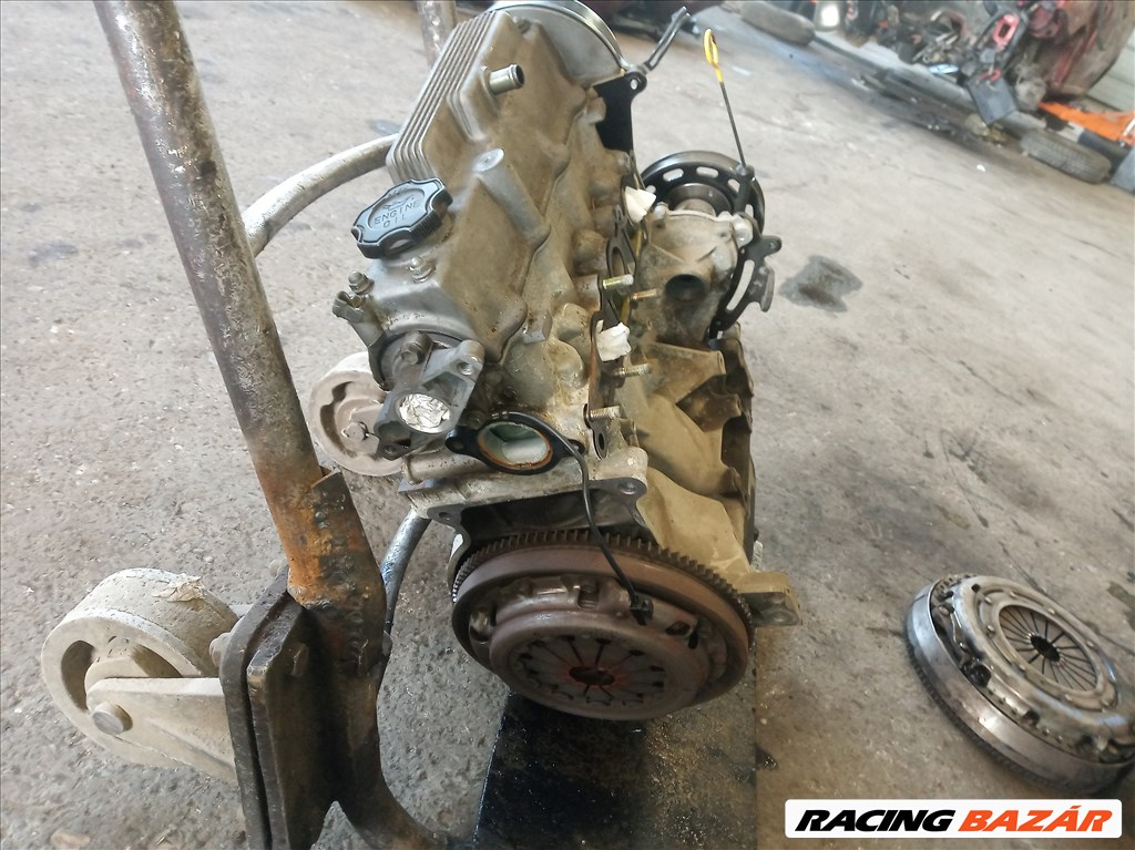 G10A kódú Suzuki Swift 1.0 motor 2. kép