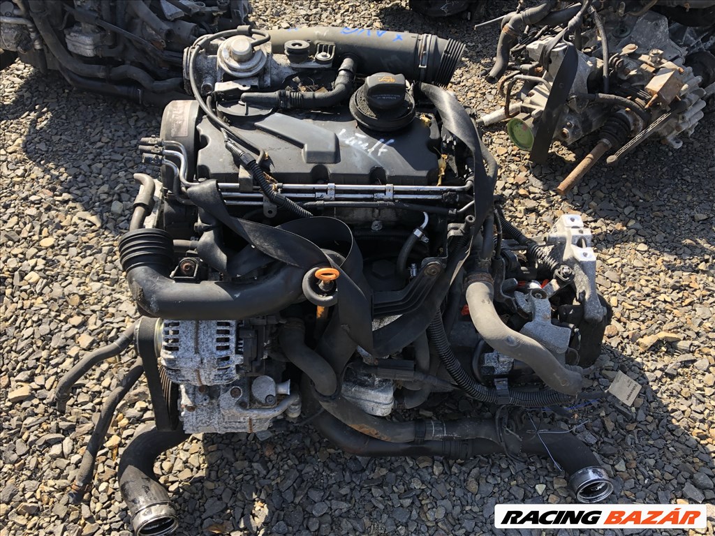 Audi A3 VW Touran Passat B6 Golf V Seat León Altea Toledo 1.9pdtdi 105le motor BKC-kódu 1. kép