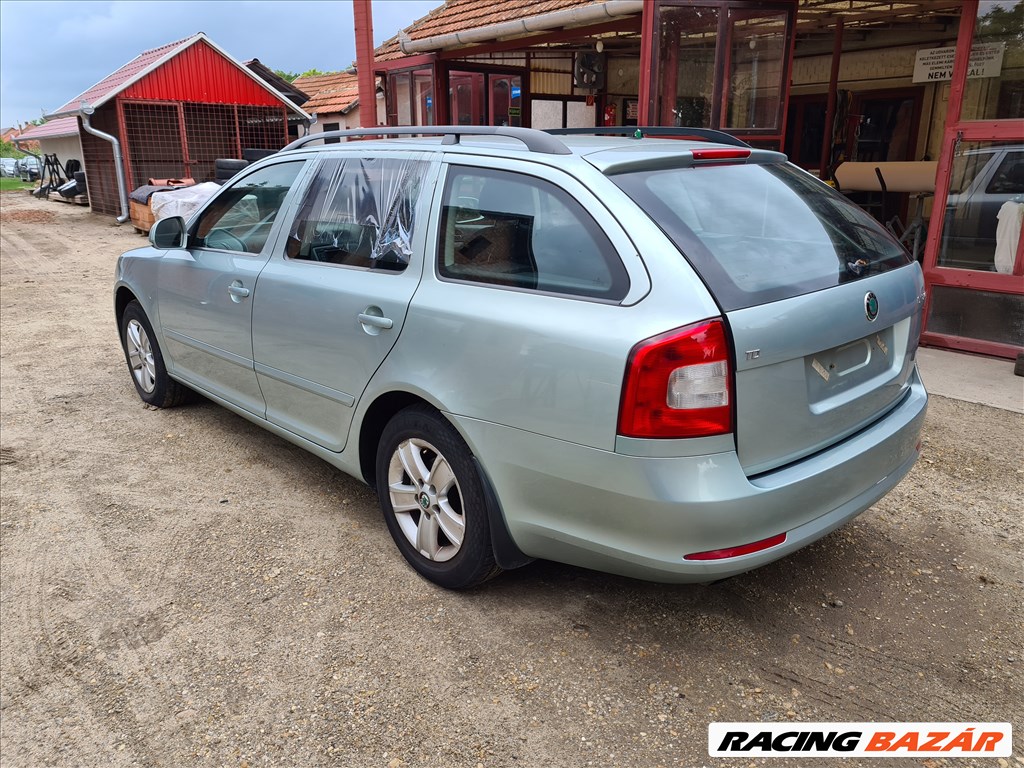 SKODA OCTAVIA II. kombi 1.6 CRTDI CAY  bontott alkatrészek, bontás, bontott jármű 9. kép