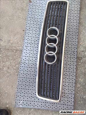 Audi 100 (C1 - F104) hűtőrács 