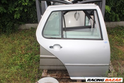 Volkswagen Golf IV jobb hátsó ajtó üresen (149.)