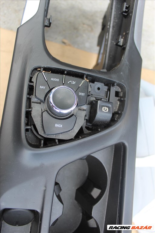 Opel Insignia 2011 navigáció vezérlő 1. kép