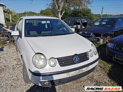 Volkswagen Polo IV 1.2i (AWY) bontott alkatrészei LB9A színben eladók