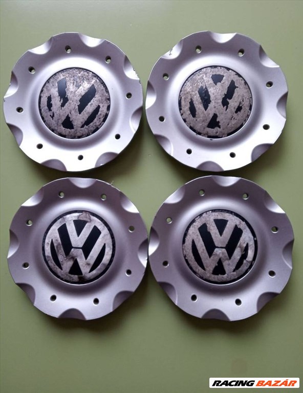 Volkswagen VW 3B0601149L gyári alufelni felnikupak, felniközép, felni kupak 1. kép