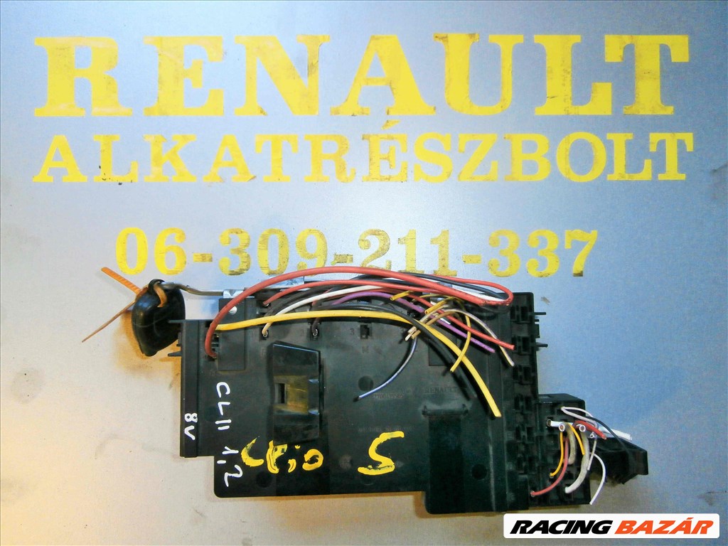 Renault Clio II 1.2 8V UCH komfort elektronika 7700411319 7700415565 1. kép