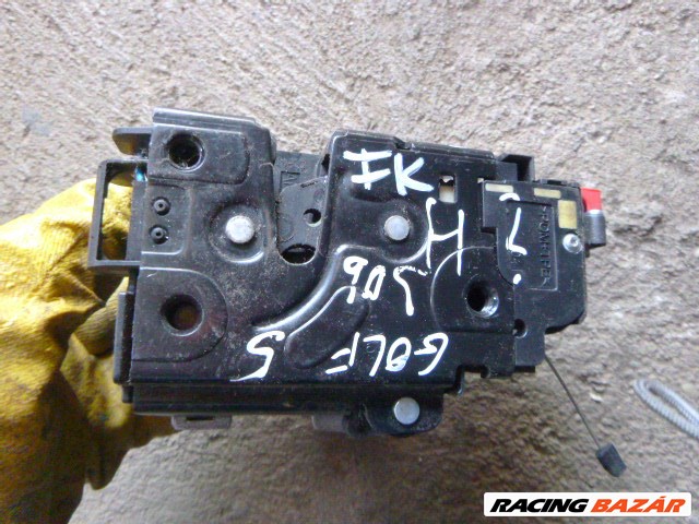 Volkswagen GOLF 5 JOBB HÁTSÓ ajtózár szerkezet  5. kép