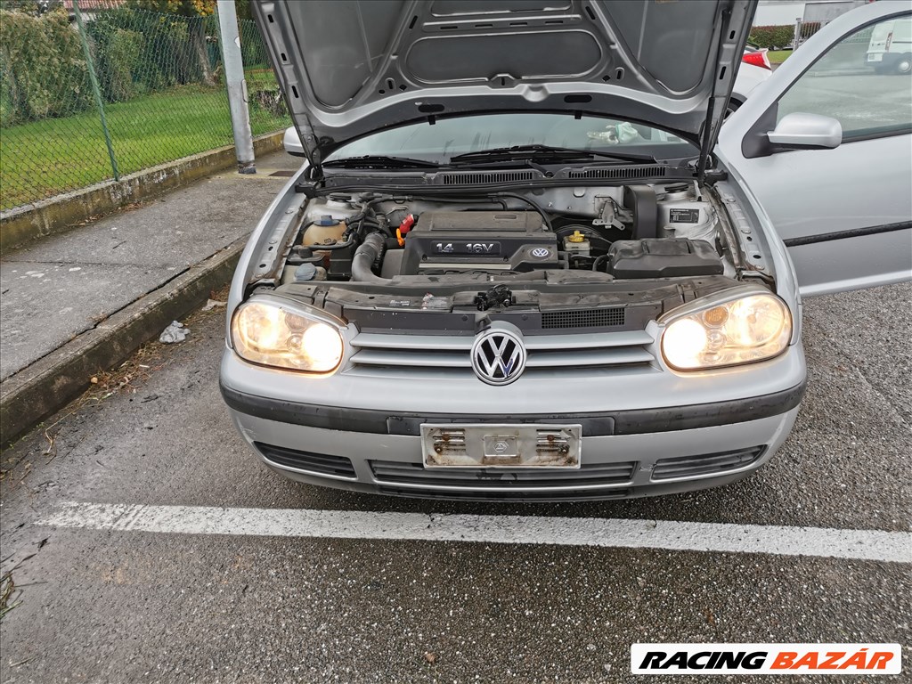 Volkswagen Golf IV 1.4 16V Vw Golf 4 3 ajtós beltéri elemek eladók 27. kép