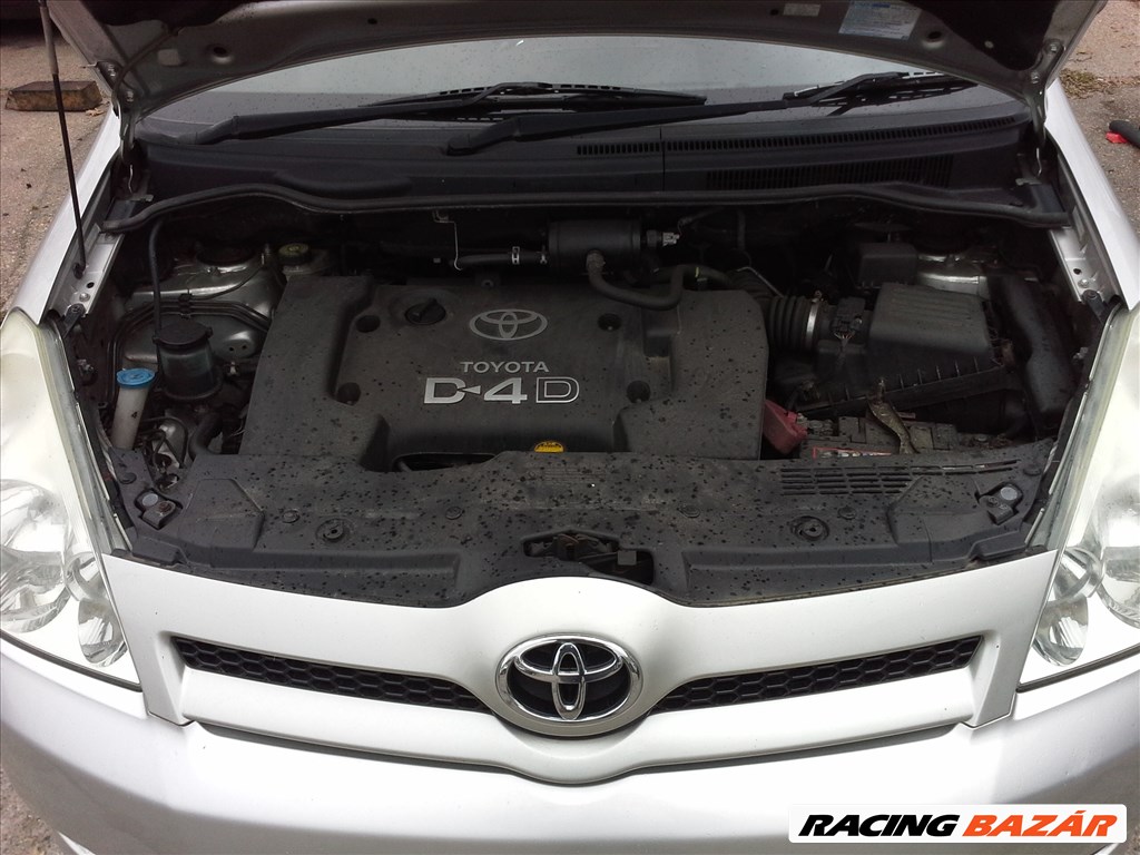 Toyota bontott 2.0 D-4D alkatrészei 5. kép