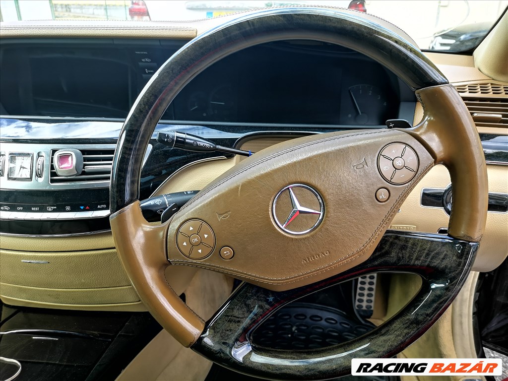 Mercedes S 350 (W221, W216) bontott alkatrészei 14. kép