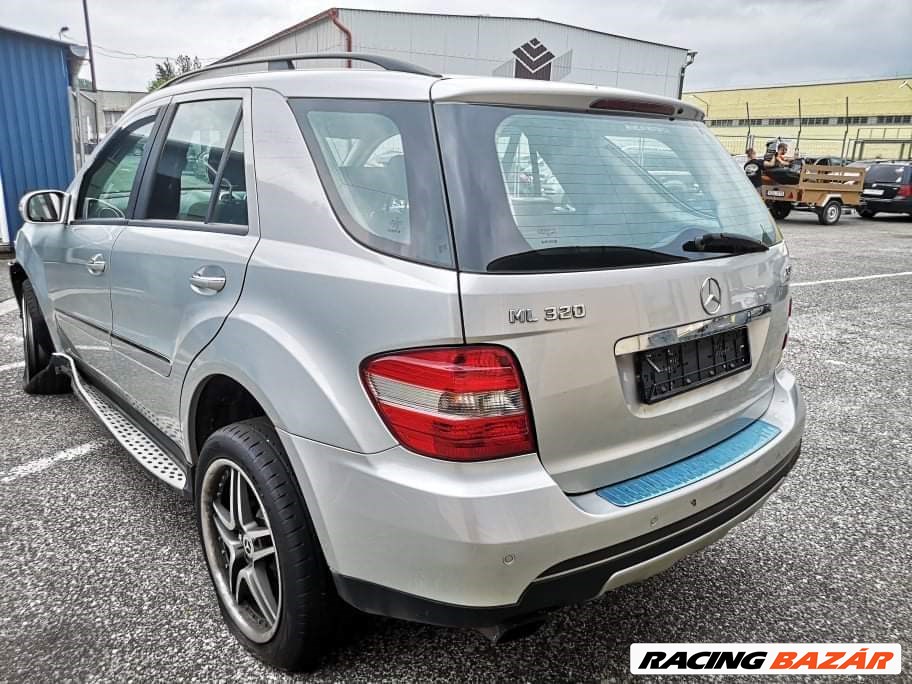 Mercedes ML 320 CDI (W164) bontott alkatrészei 7. kép
