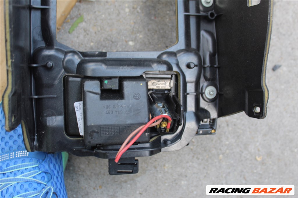 BMW  E60/E61 kardánbox kapcsolóval  6941801 3. kép