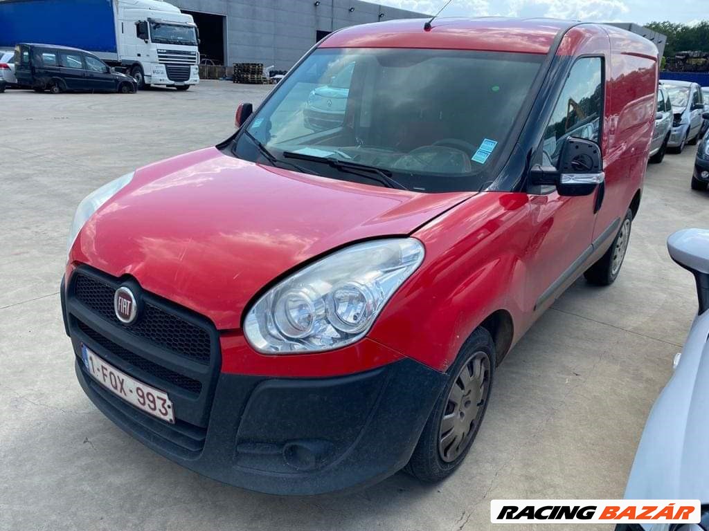 Fiat Doblo II bontott alkatrészei 1. kép