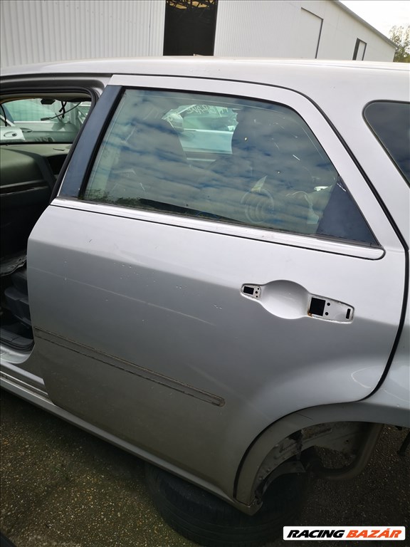 Chrysler 300C bal hátsó ajtó  1. kép