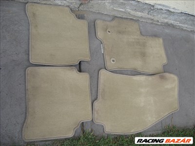 Ford Mondeo MK3 gyári kivehető szőnyegek 2000-2007