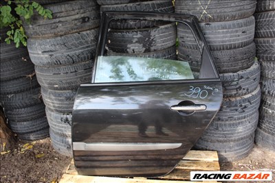 Renault Mégane Sc.  bal hátsó ajtó üresen (390.)