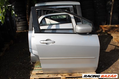Mazda 5 (CR) jobb első ajtó üresen (412)