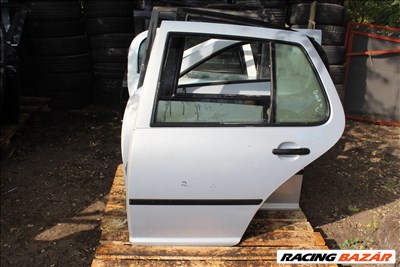 Volkswagen Golf IV bal hátsó ajtó üresen (429)