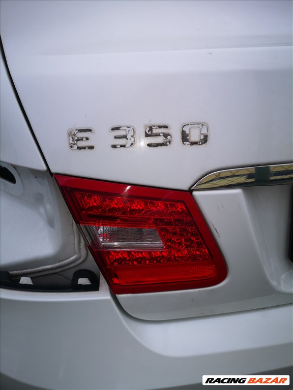 Mercedes W207 E Coupé Hátsó lámpa bal jobb 2. kép
