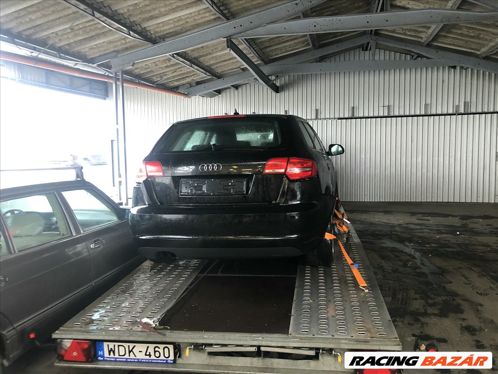 Audi A3 2010 8P facelift 2.0 tdi CBAB motorkódos gépjármű minden alkatrésze eladó. 4. kép