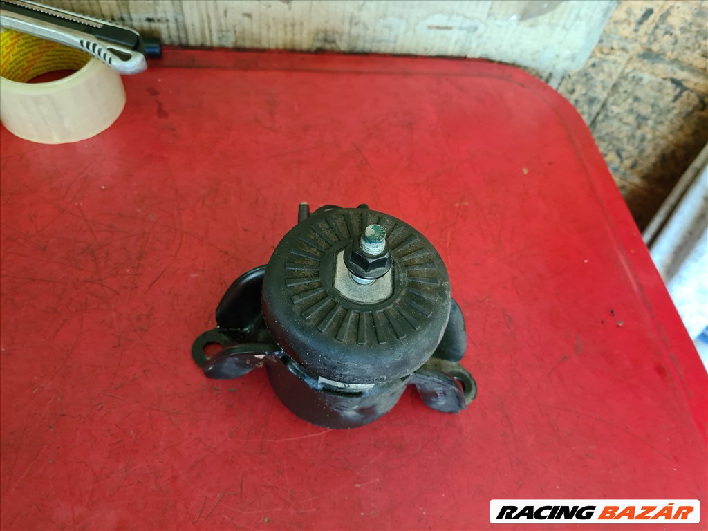 HYUNDAI i40 1.7 CRDI D4FD Motortartó bak  1. kép