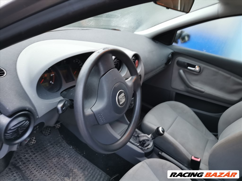 Seat Ibiza 6L 3 ajtós rozsdamentes karosszéria elemek LS7V színben eladók 11. kép