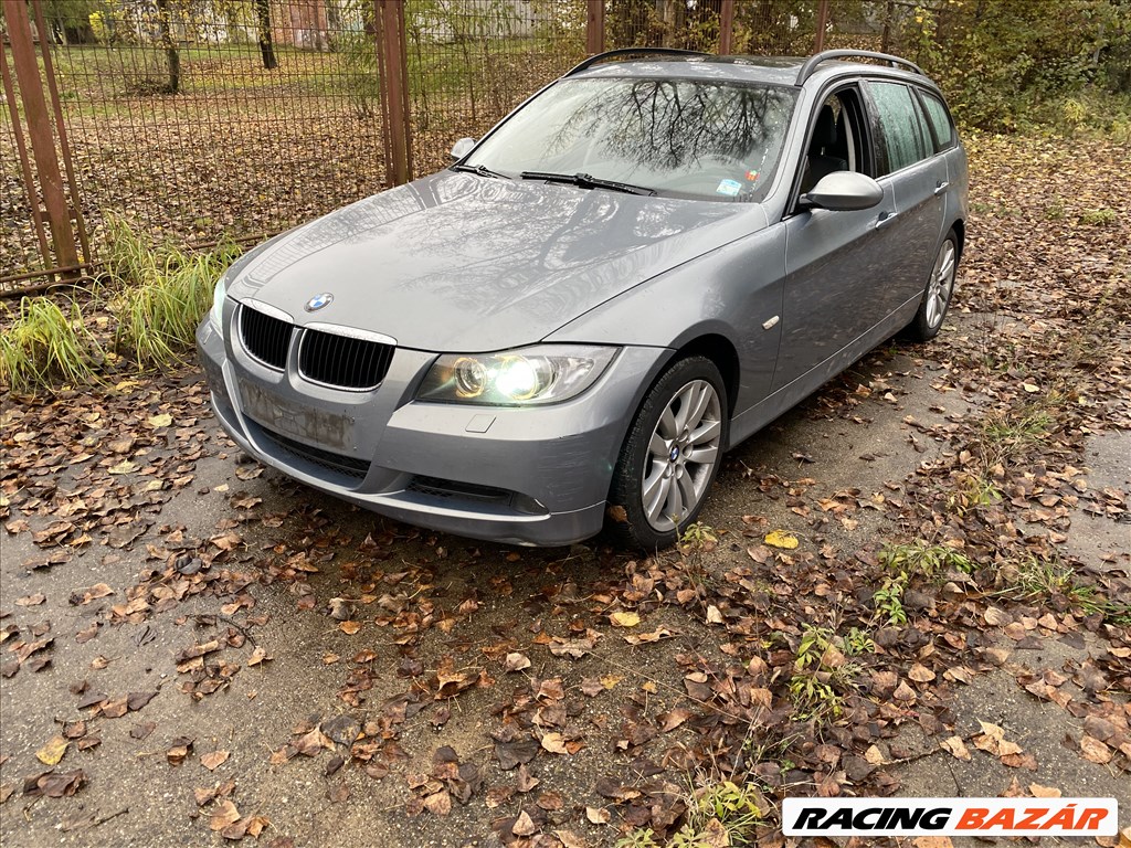 BMW 320d (E90, E91, E92, E93) bontott alkatrészei 1. kép