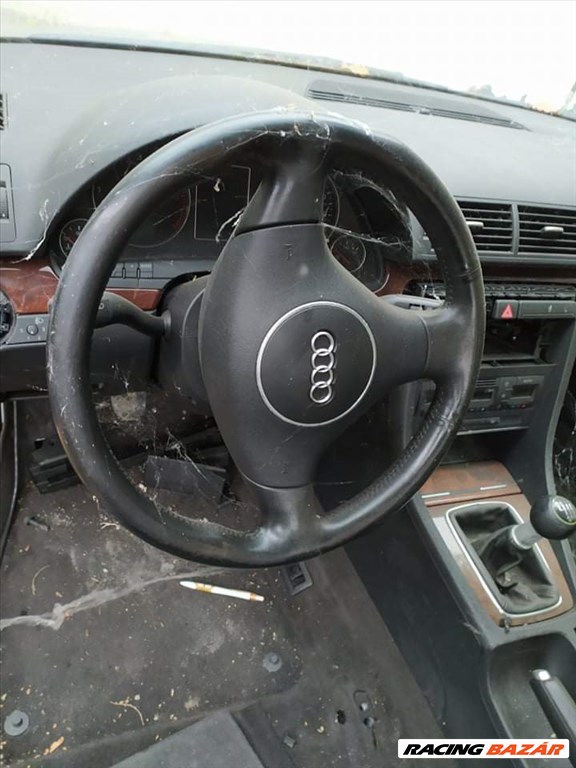 Audi A4 B6 Váltógomb,váltószoknya,középkonzol,fütéskapcsoló,digitklíma vezérlő,hamutál,sport kormány 3. kép