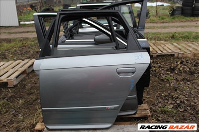 Audi A4 B7 bal hátsó ajtó üresen (504)