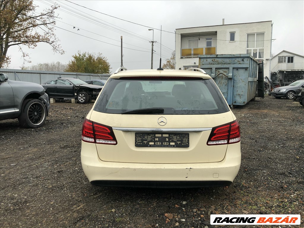 Mercedes W212 - E200 Bluetec 2015 bontott alkatrészei 4. kép